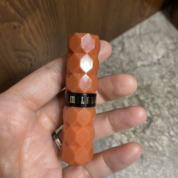 Milani Color Fetish Shine Lipstick 110 Lustful 0.1 Oz New - Picture 4 of 5